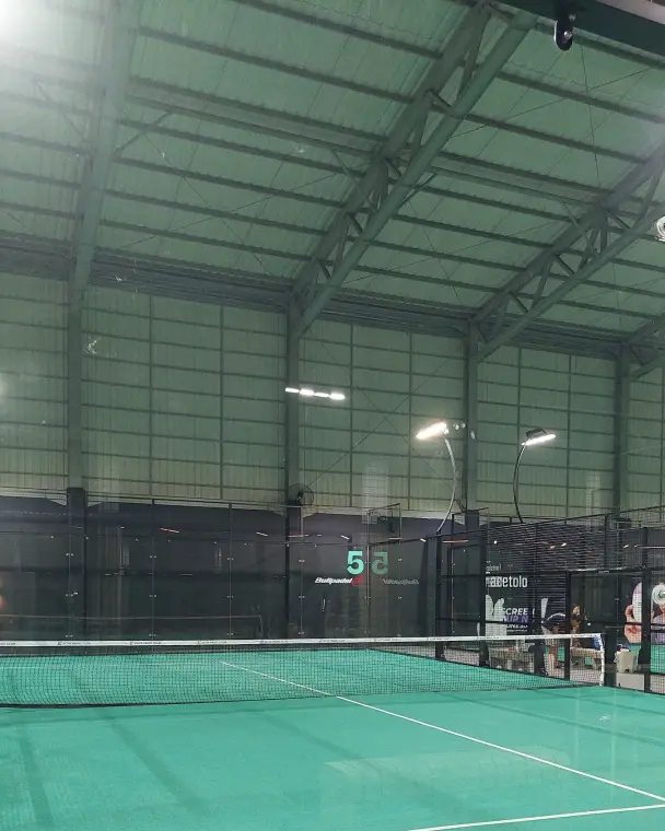 Teal panoramic court